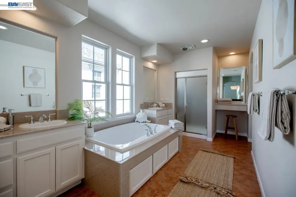 2358 Coral Sea Street Alameda CA 94501