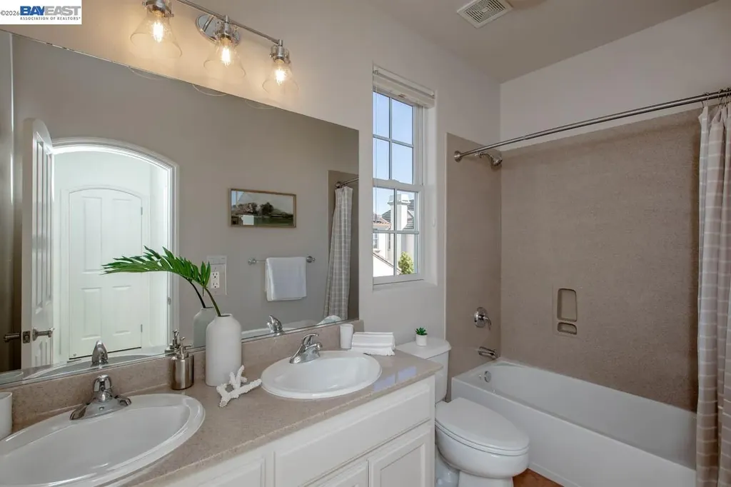 2358 Coral Sea Street Alameda CA 94501