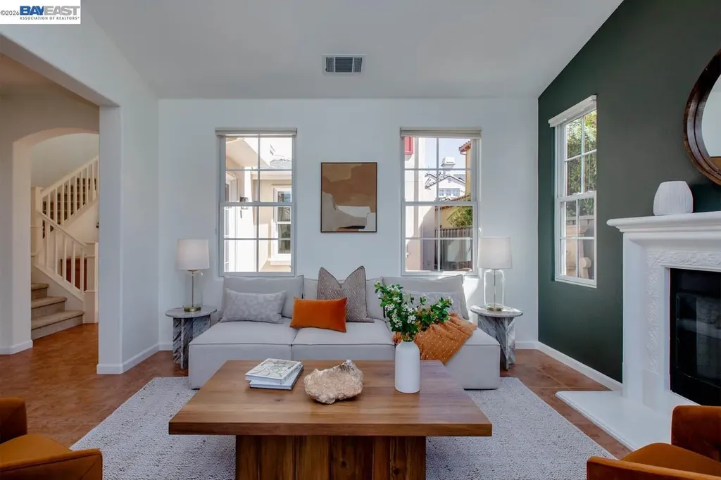 2358 Coral Sea Street Alameda CA 94501