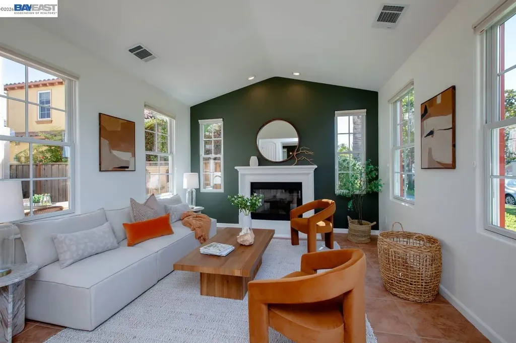 2358 Coral Sea Street Alameda CA 94501