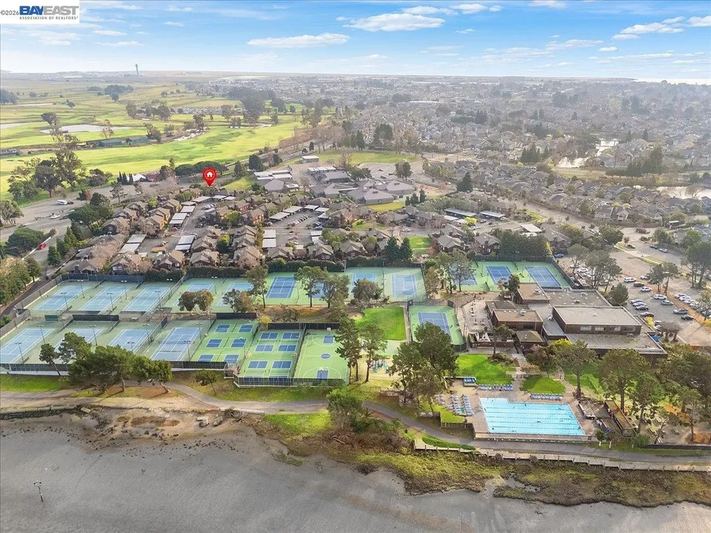 632 Centre Court Alameda CA 94502