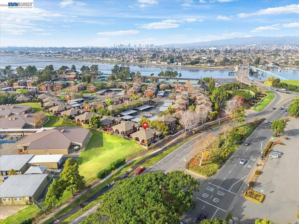 632 Centre Court Alameda CA 94502