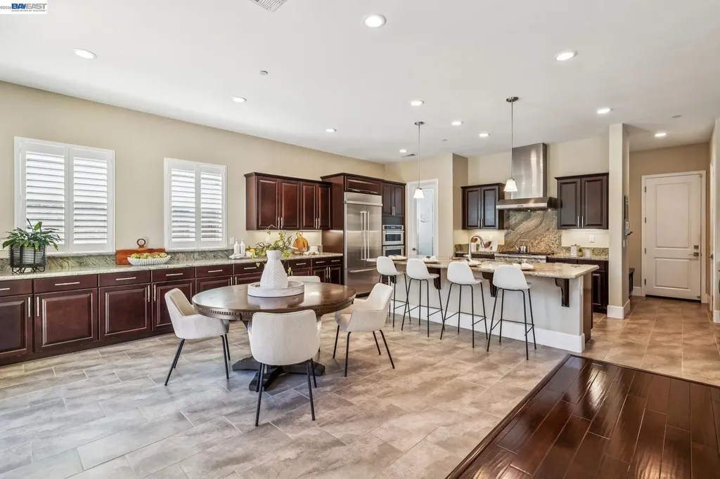 66 Adair Way Hayward CA 94542