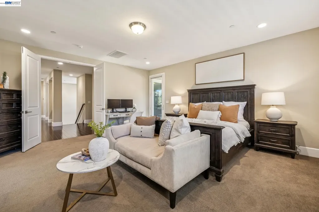 66 Adair Way Hayward CA 94542