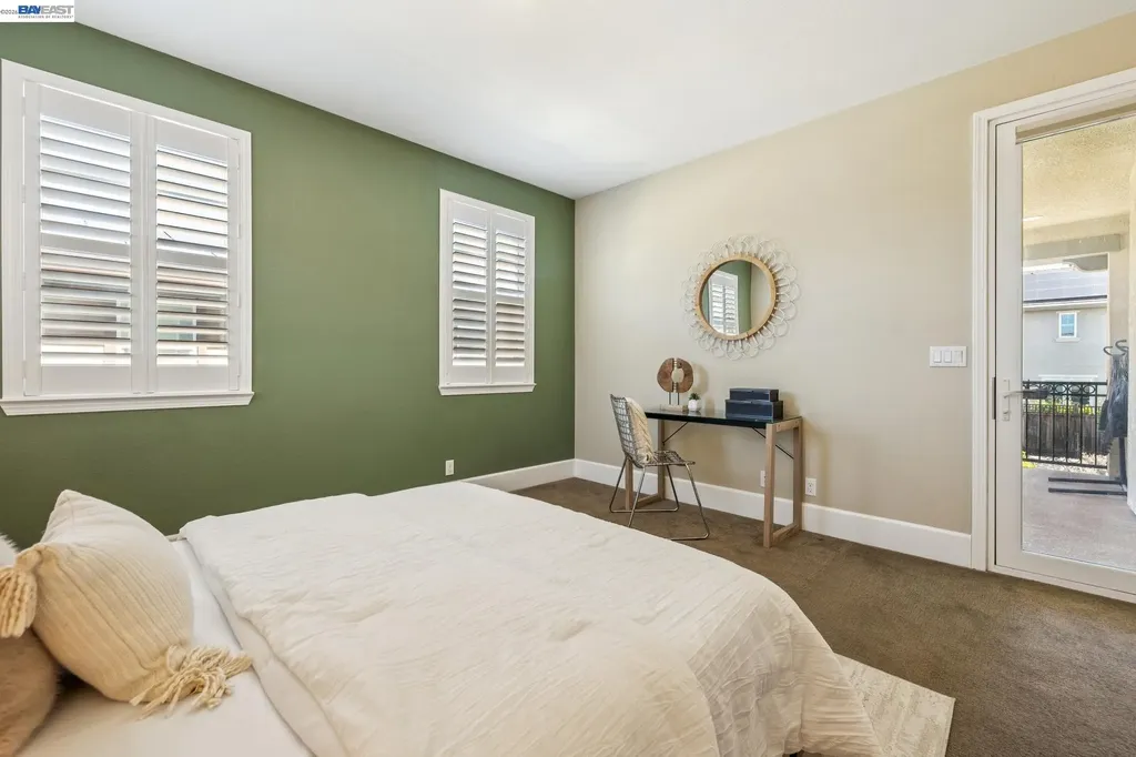 66 Adair Way Hayward CA 94542