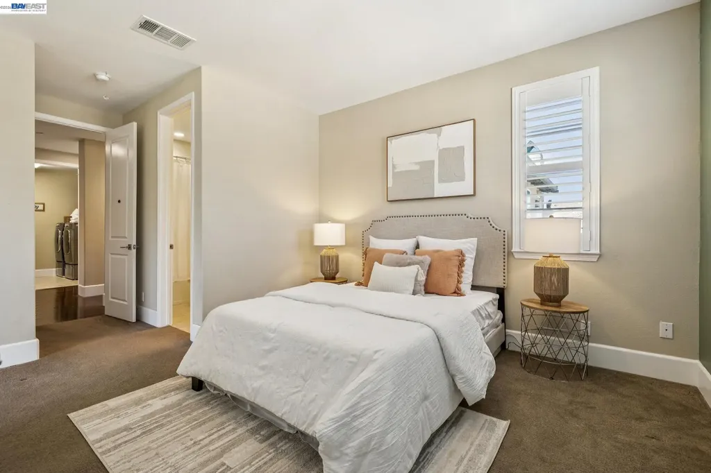 66 Adair Way Hayward CA 94542