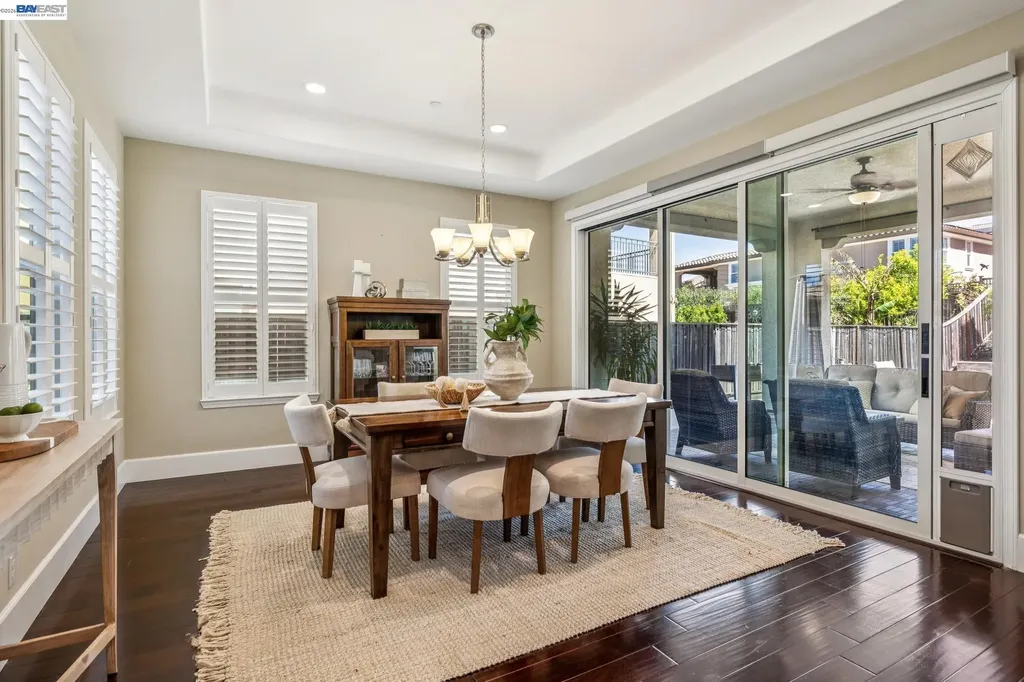 66 Adair Way Hayward CA 94542