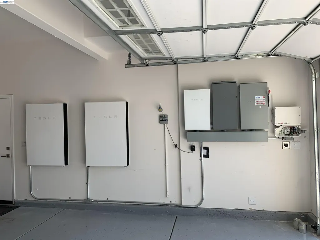 66 Adair Way Hayward CA 94542