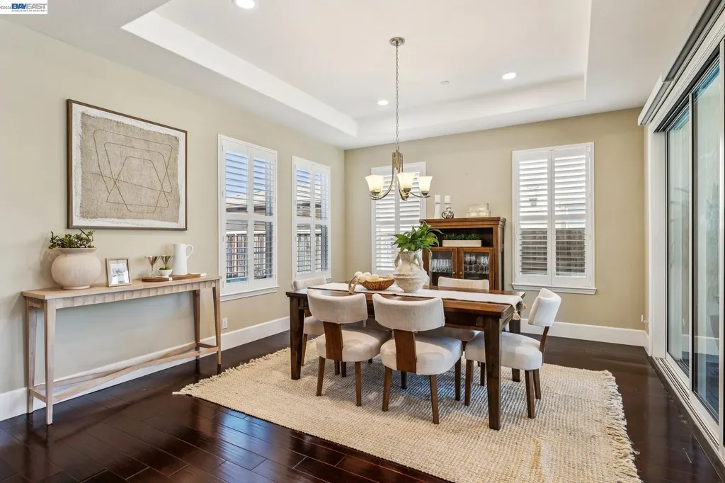 66 Adair Way Hayward CA 94542