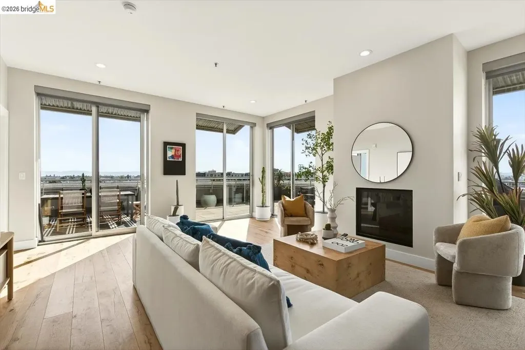 201 4th Street Oakland CA 94607