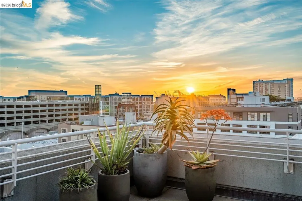 201 4th Street Oakland CA 94607