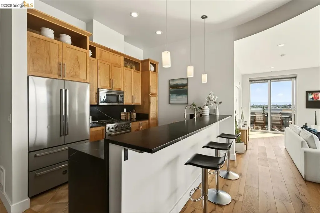 201 4th Street Oakland CA 94607
