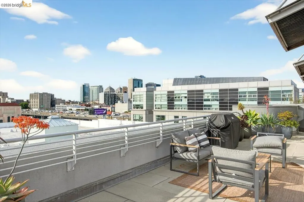 201 4th Street Oakland CA 94607