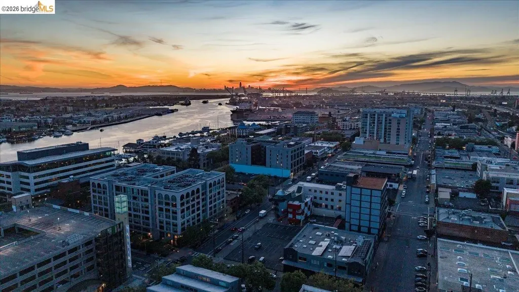 201 4th Street Oakland CA 94607