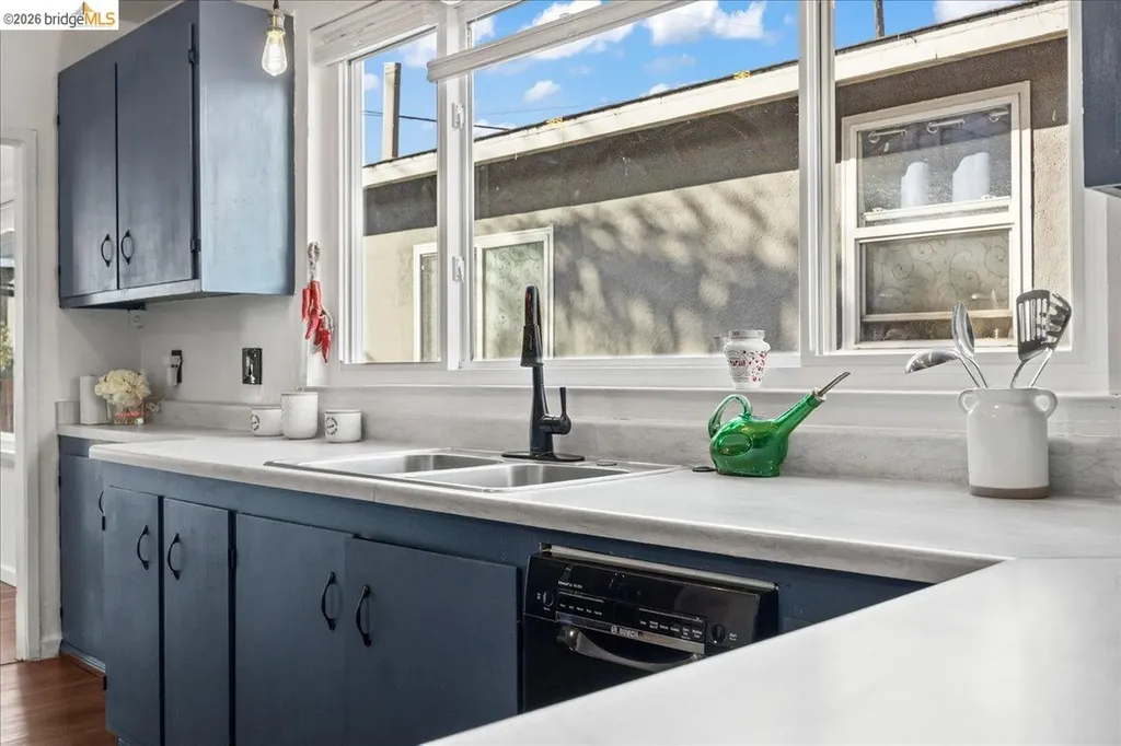 3608 Adeline Street Emeryville CA 94608