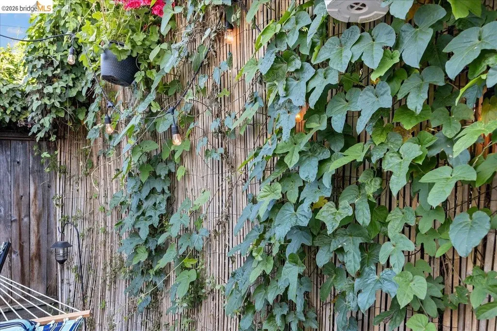 3608 Adeline Street Emeryville CA 94608