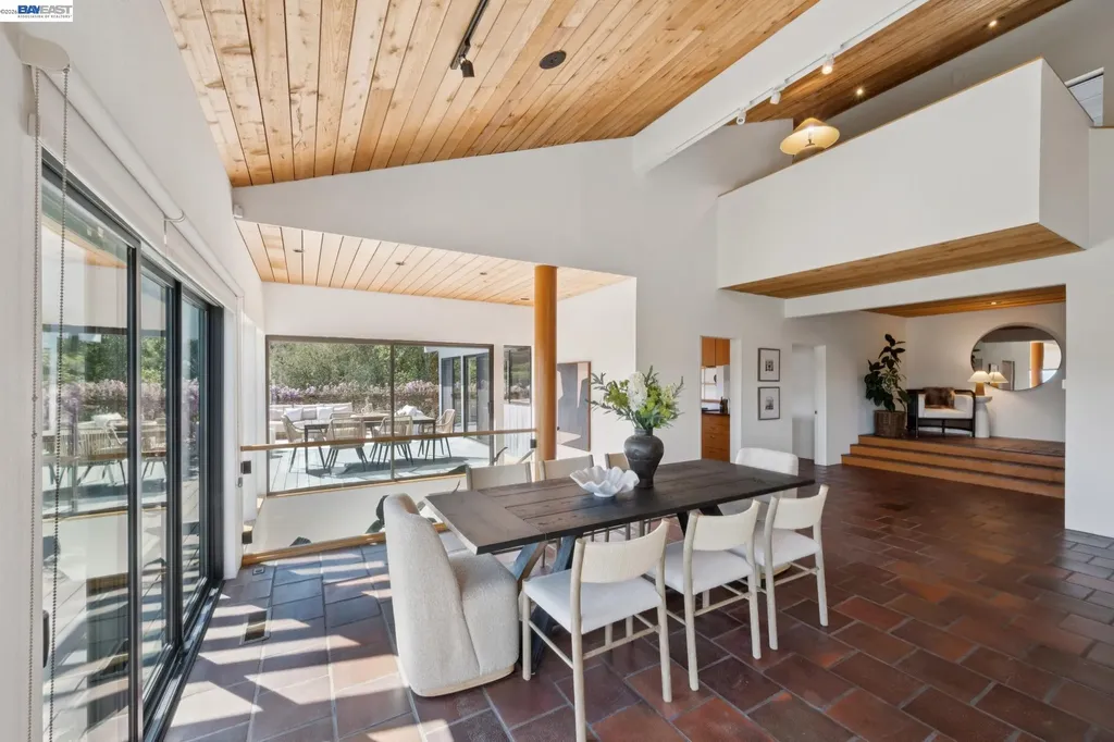 116 Tappan Lane Orinda CA 94563