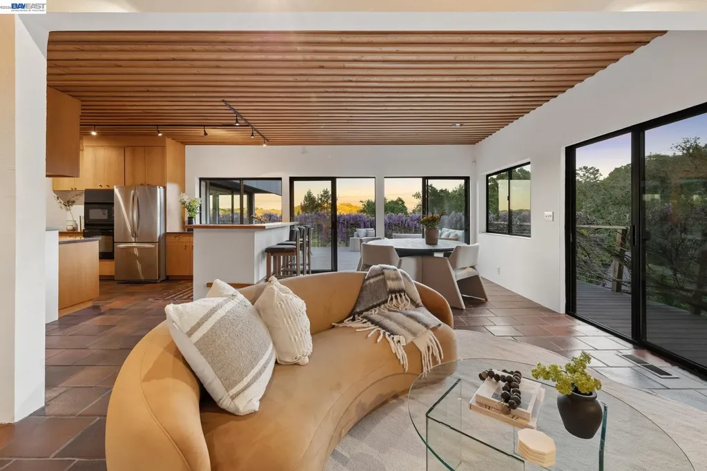 116 Tappan Lane Orinda CA 94563