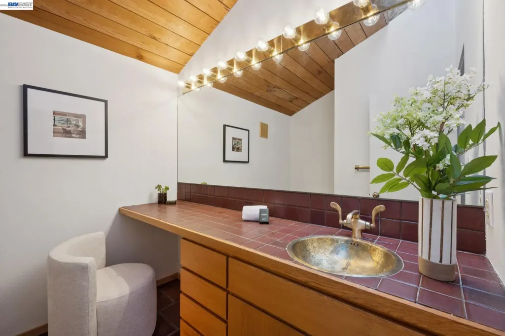 116 Tappan Lane Orinda CA 94563