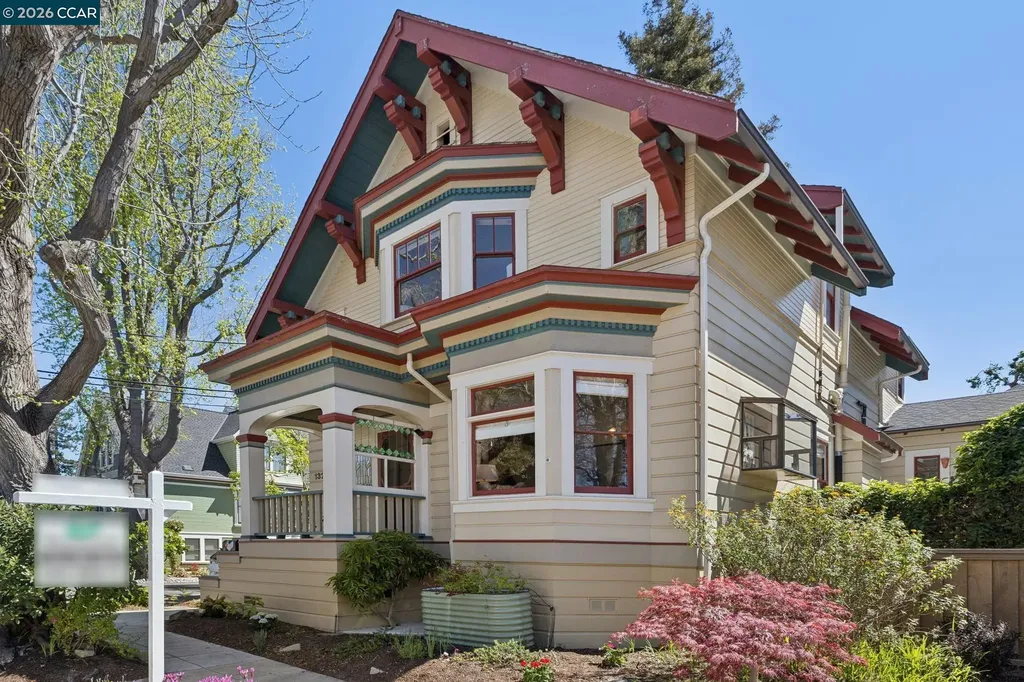 1324 Grove Street Alameda CA 94501