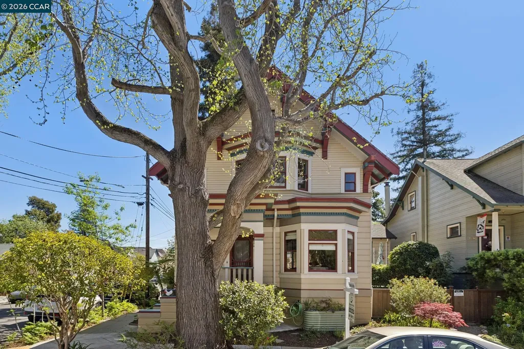 1324 Grove Street Alameda CA 94501