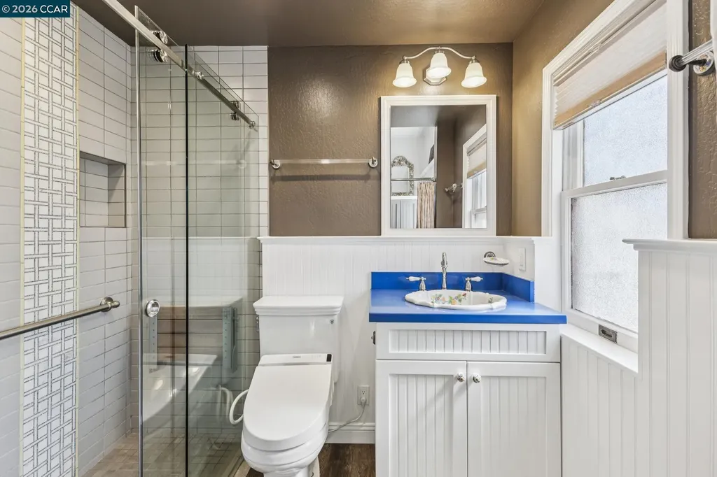 1324 Grove Street Alameda CA 94501
