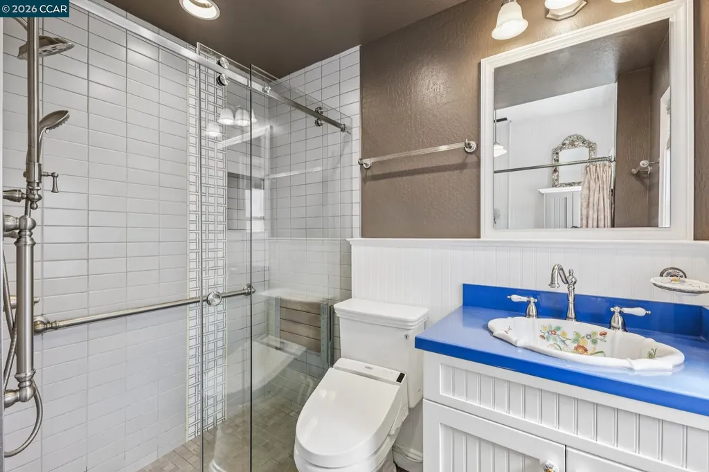 1324 Grove Street Alameda CA 94501