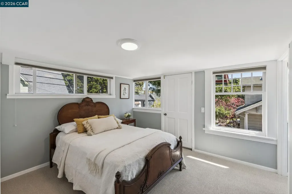 1324 Grove Street Alameda CA 94501