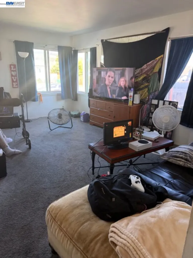 14621 Pansy Street San Leandro CA 94578