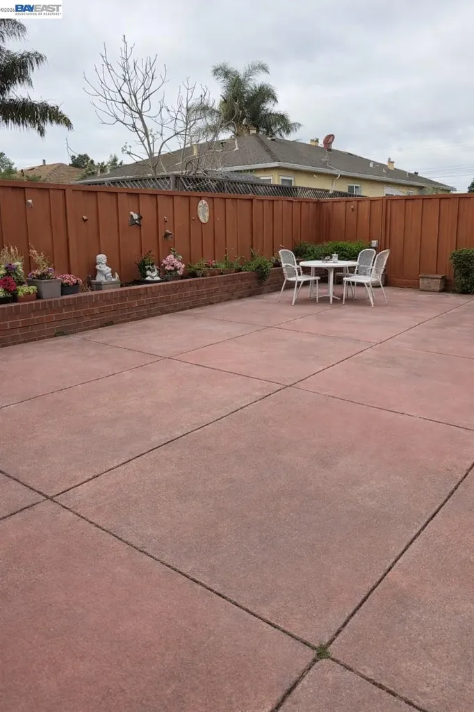 14621 Pansy Street San Leandro CA 94578