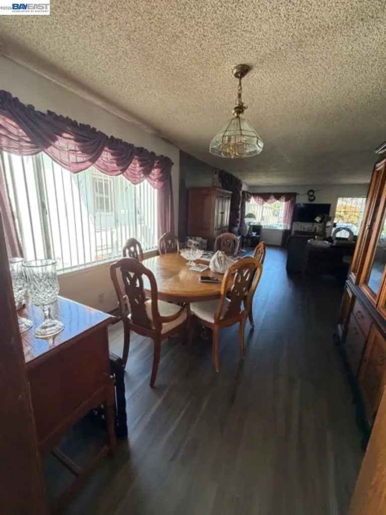 14621 Pansy Street San Leandro CA 94578