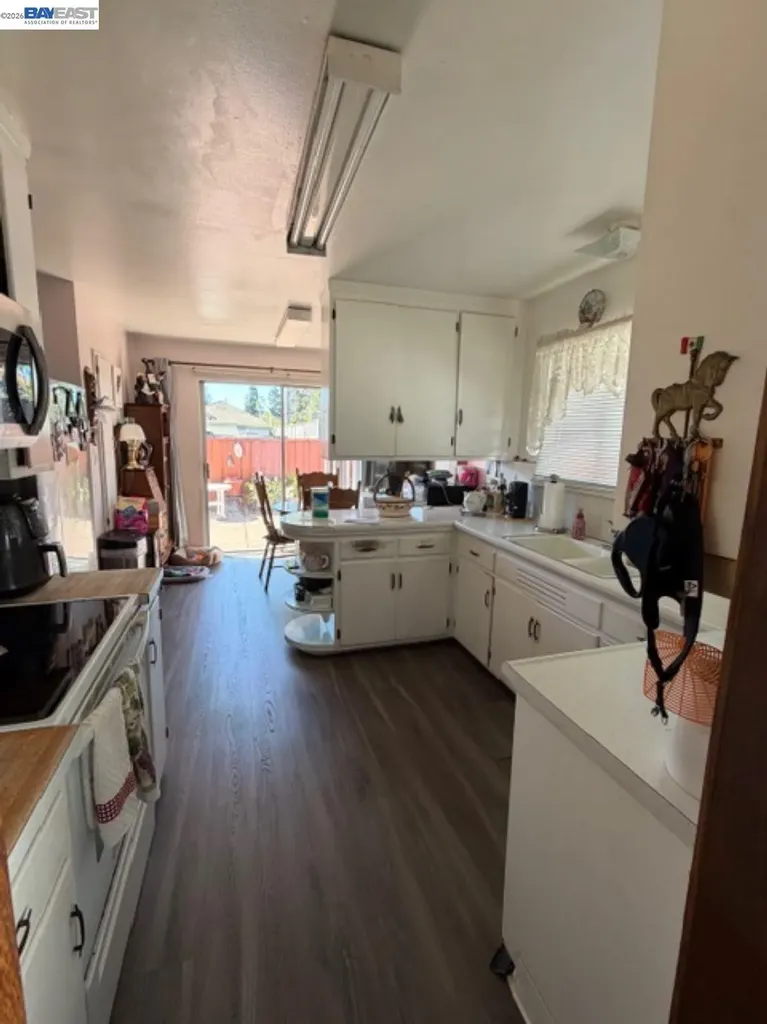 14621 Pansy Street San Leandro CA 94578