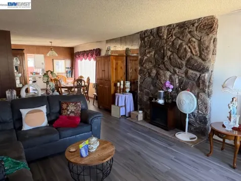 14621 Pansy Street San Leandro CA 94578