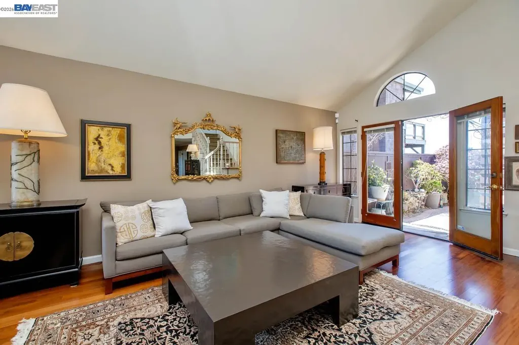 2857 Sea View Parkway Alameda CA 94502