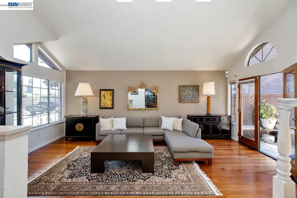 2857 Sea View Parkway Alameda CA 94502