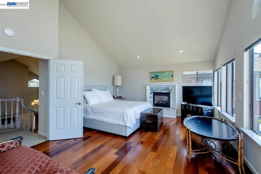 2857 Sea View Parkway Alameda CA 94502