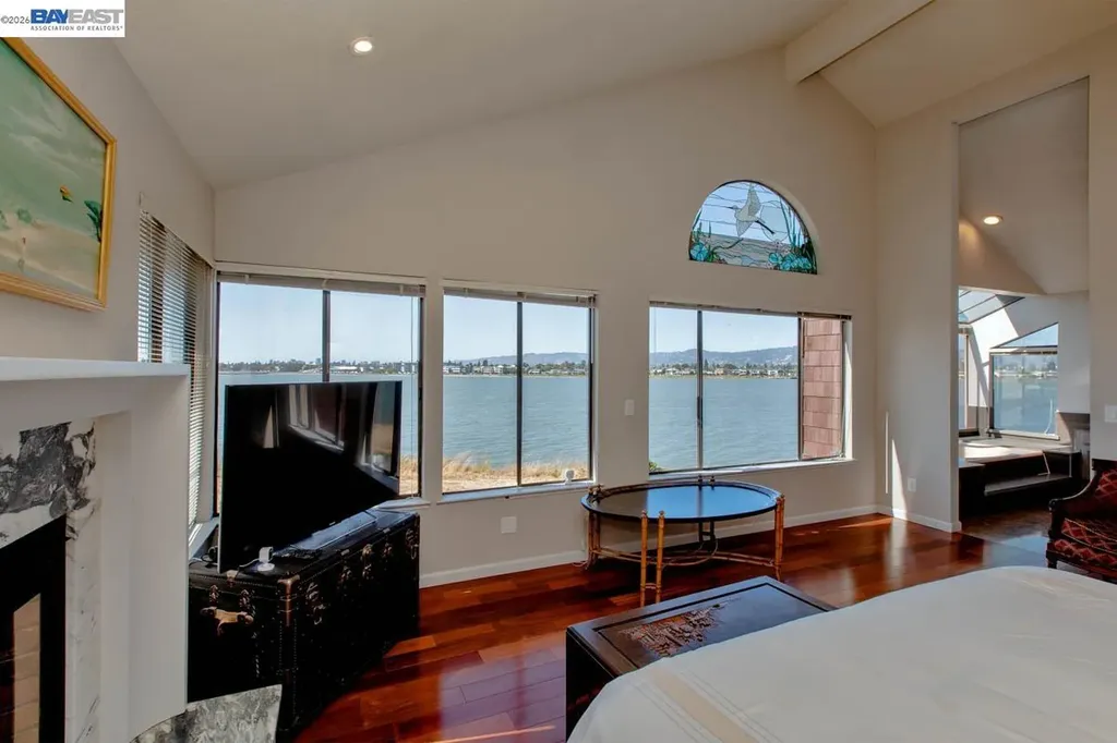 2857 Sea View Parkway Alameda CA 94502