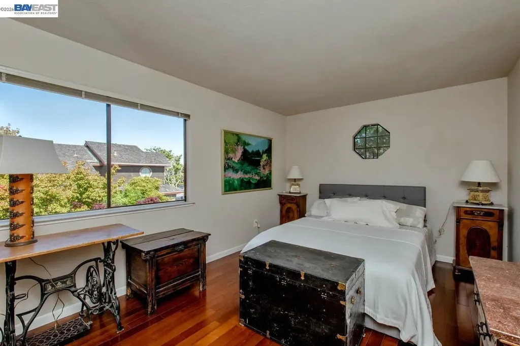 2857 Sea View Parkway Alameda CA 94502
