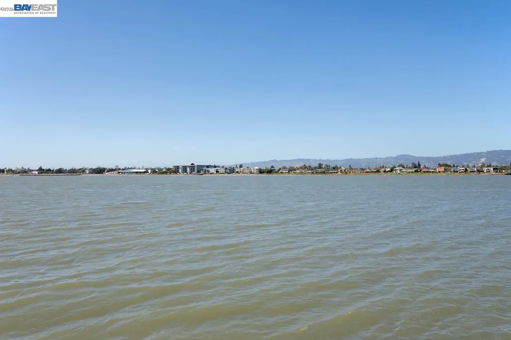 2857 Sea View Parkway Alameda CA 94502