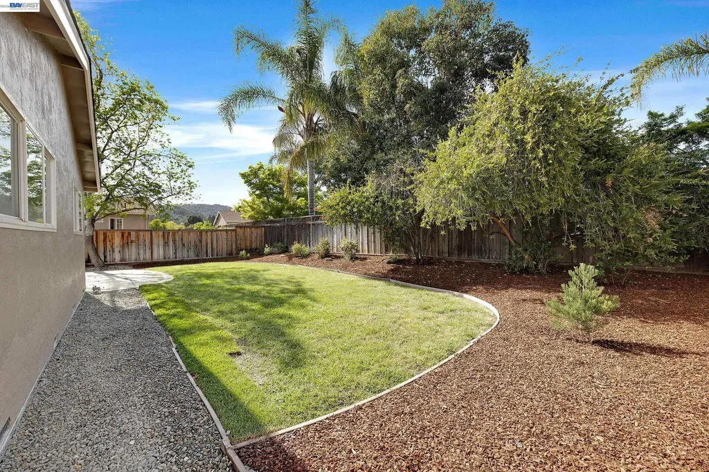 4061 Holland Drive Pleasanton CA 94588