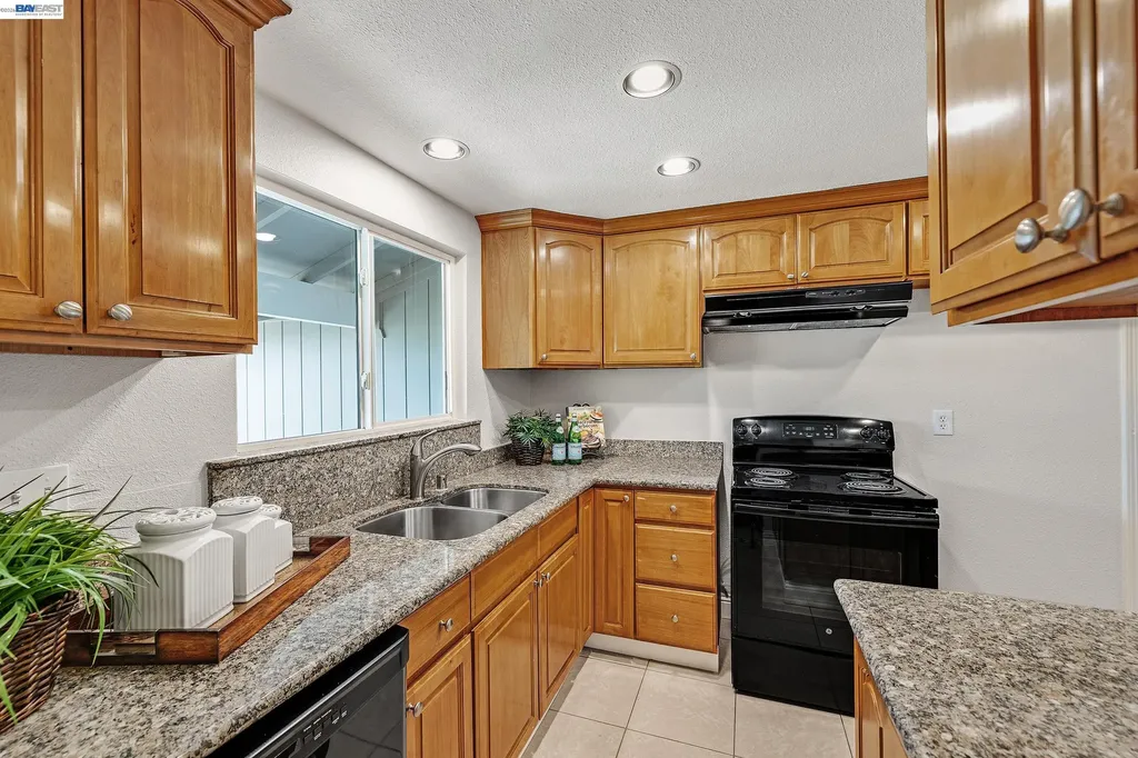 4061 Holland Drive Pleasanton CA 94588