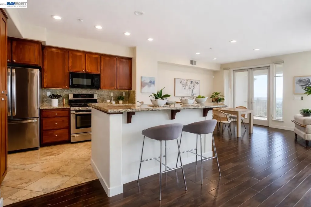 6401 Blue Rock Court Oakland CA 94605