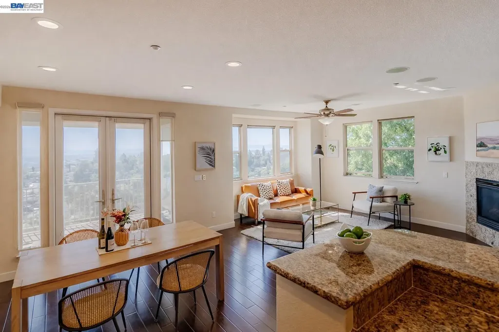6401 Blue Rock Court Oakland CA 94605