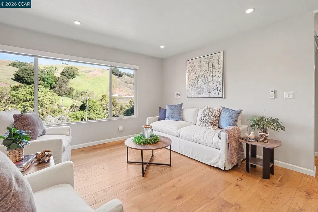 5745 Alhambra Valley Road Martinez CA 94553