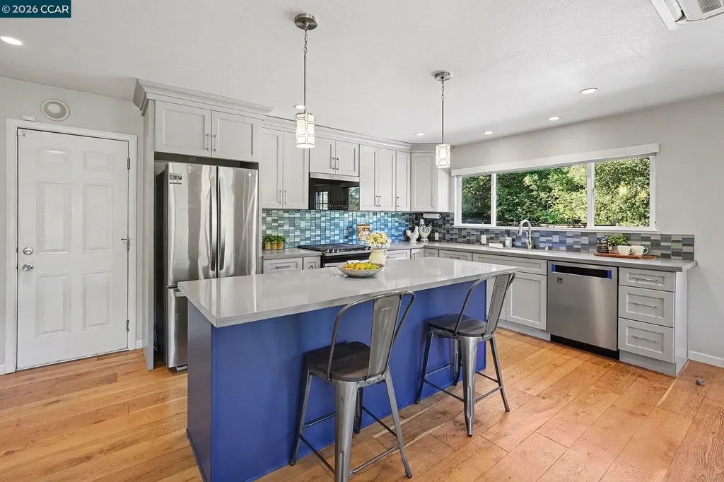 5745 Alhambra Valley Road Martinez CA 94553