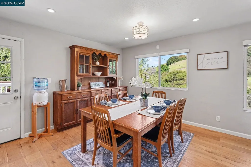 5745 Alhambra Valley Road Martinez CA 94553