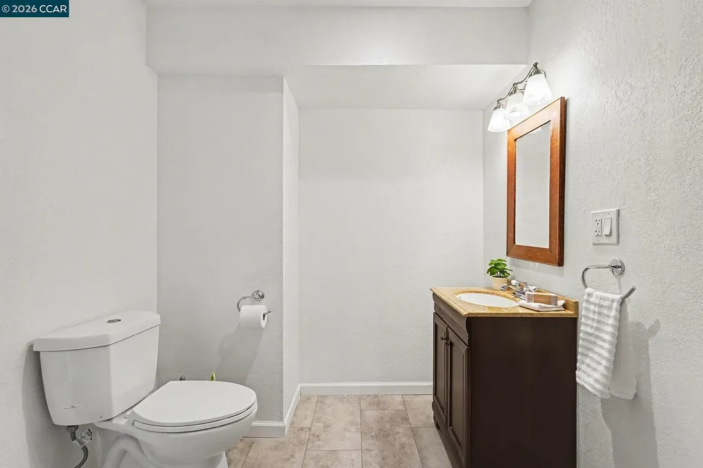 5745 Alhambra Valley Road Martinez CA 94553