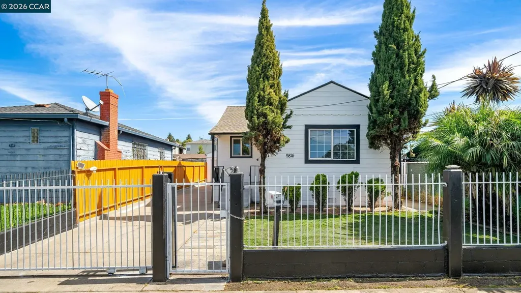 9814 Springfield Street Oakland CA 94603