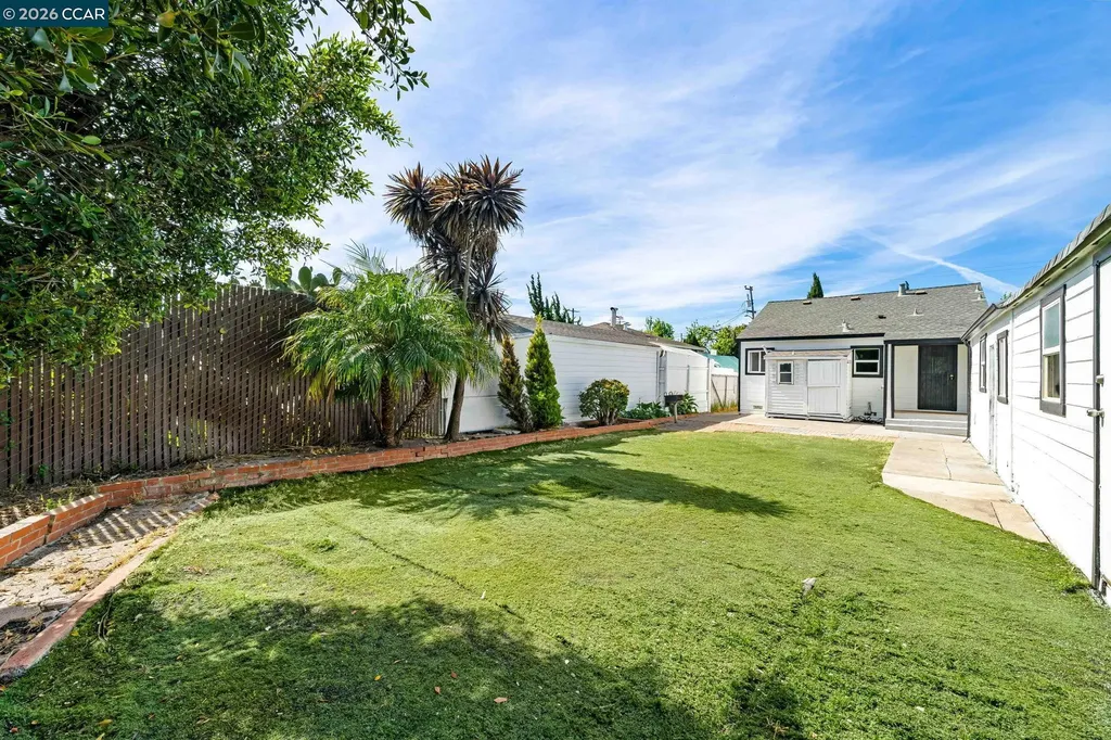 9814 Springfield Street Oakland CA 94603