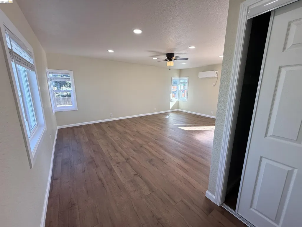 321 Benicia Road Vallejo CA 94590